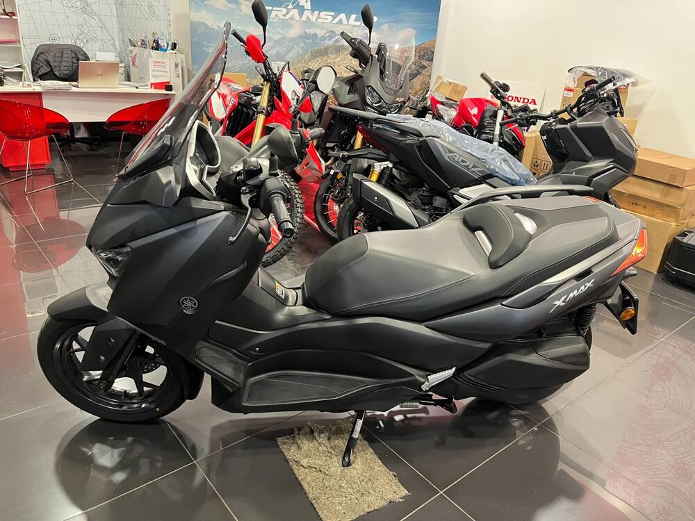 Yamaha X-Max 300 ABS (2017 - 20) (3)