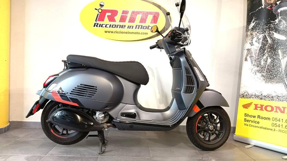 Vespa GTS 310 Supersport (2025) (2)
