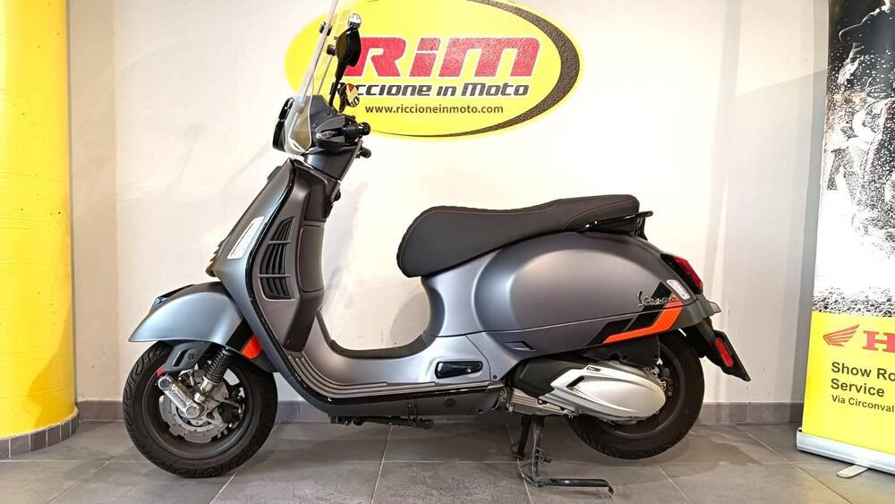 Vespa GTS 310 Supersport (2025) (4)