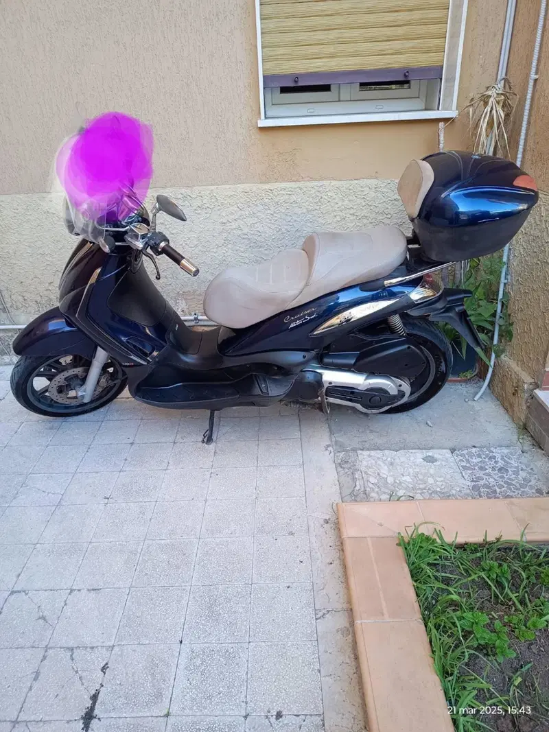 Piaggio Beverly Cruiser 500 (6)