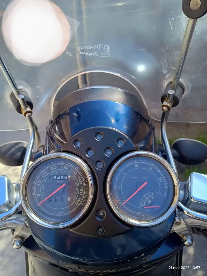 Piaggio Beverly Cruiser 500 (7)