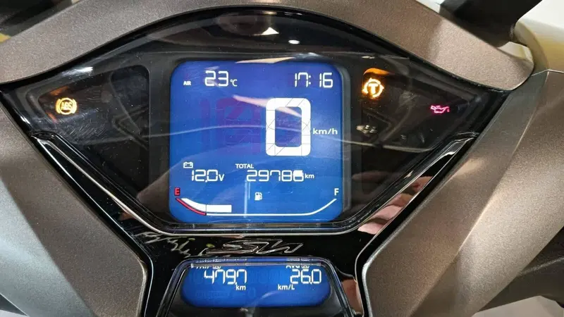 Honda SH 350 (2021 - 24) (6)