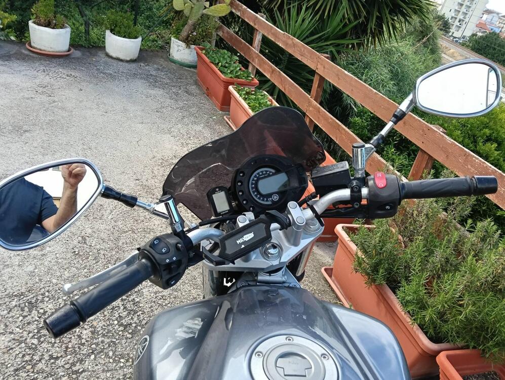 Yamaha FZ6 (2004 - 07) (4)