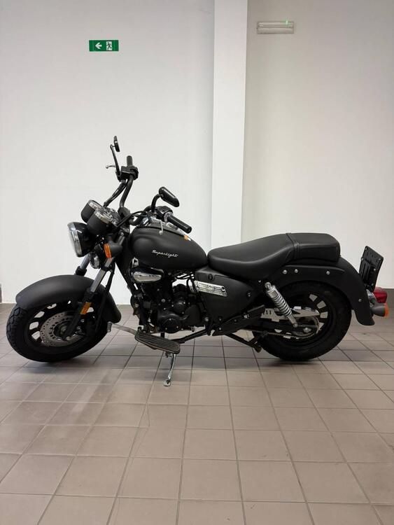 Keeway Motor Superlight 125 (2021 - 25) (4)