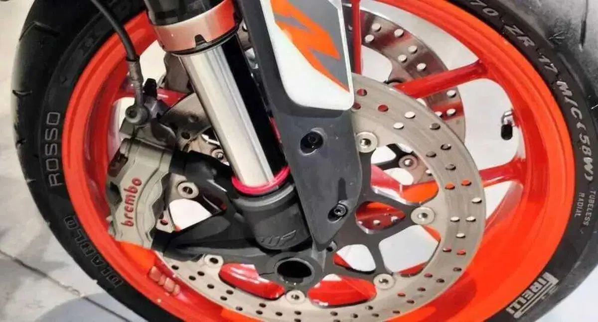 KTM 890 Duke R: l'usato del giorno di Moto.it (7)