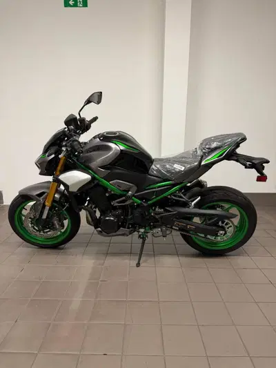 Kawasaki Z 900 SE (2025 - 26) nuova