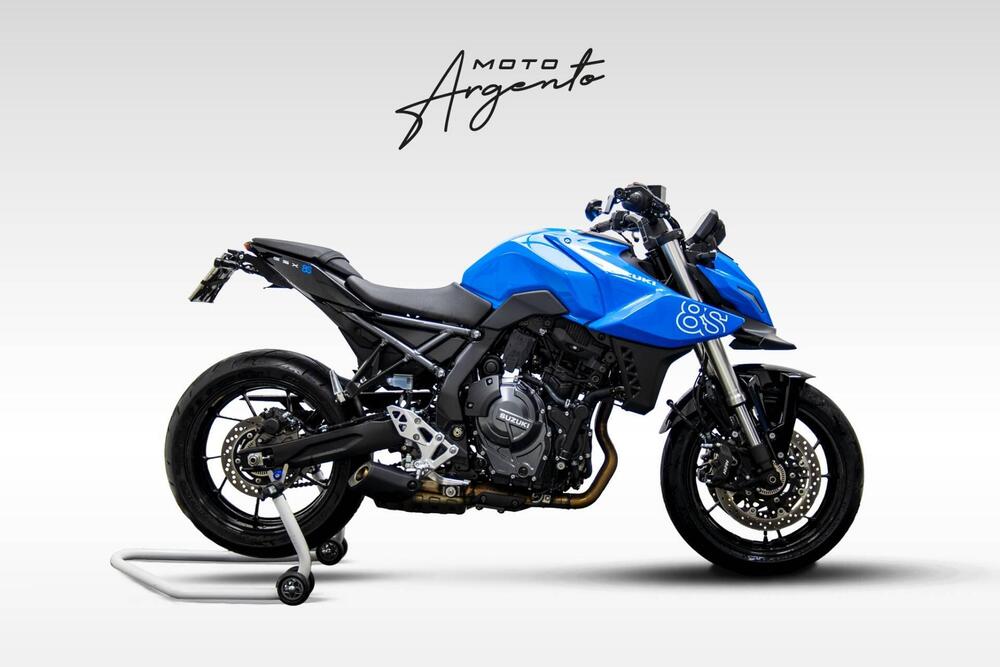 Suzuki GSX-8S (2025)