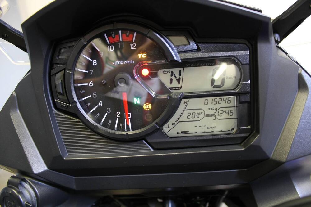 Suzuki V-Strom 650 (2021 - 25) (3)