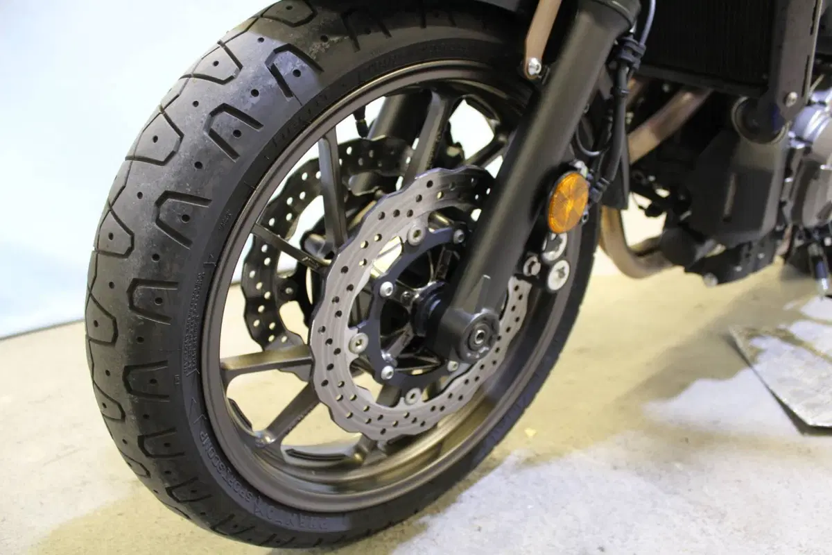 Yamaha XSR 700 ABS (2016 - 20) (14)