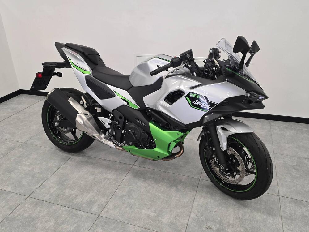 Kawasaki Ninja 7 Hybrid (2024 - 25) (2)