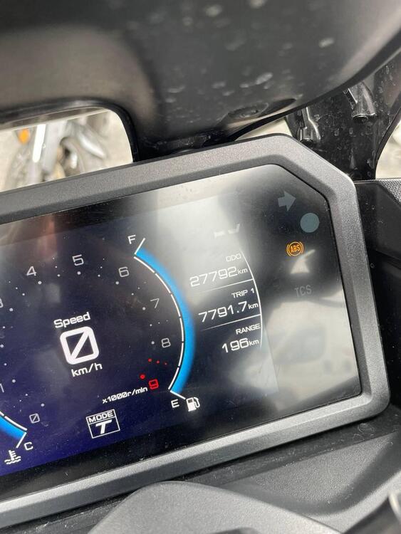 Yamaha T-Max 560 Tech Max (2022 - 24) (5)