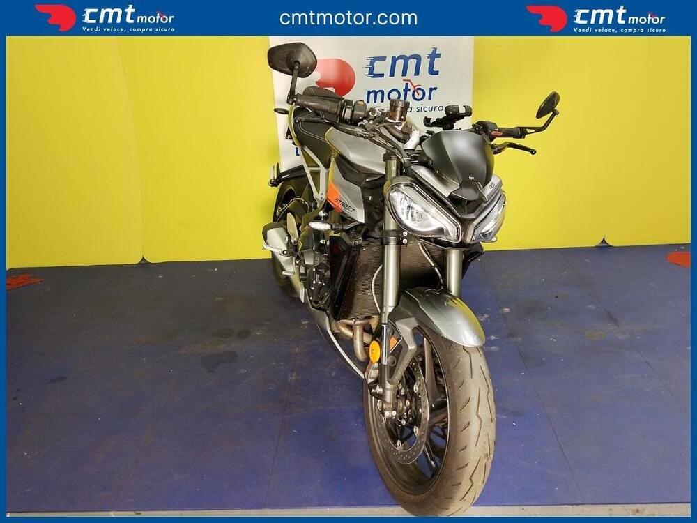Triumph Street Triple RS (2020 - 22) (2)
