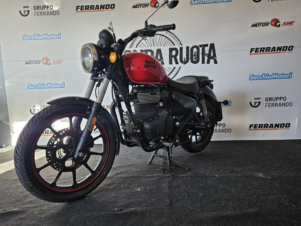 Royal Enfield Meteor 350 Fireball (2021 - 25) (3)