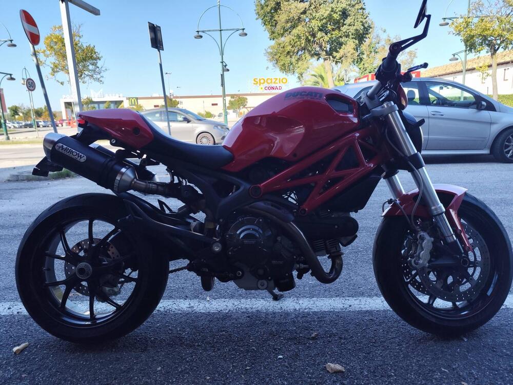 Ducati Monster 796 (2010 - 13) (2)