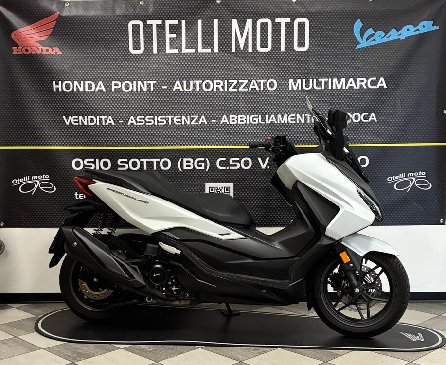 Honda Forza 350 (2025)