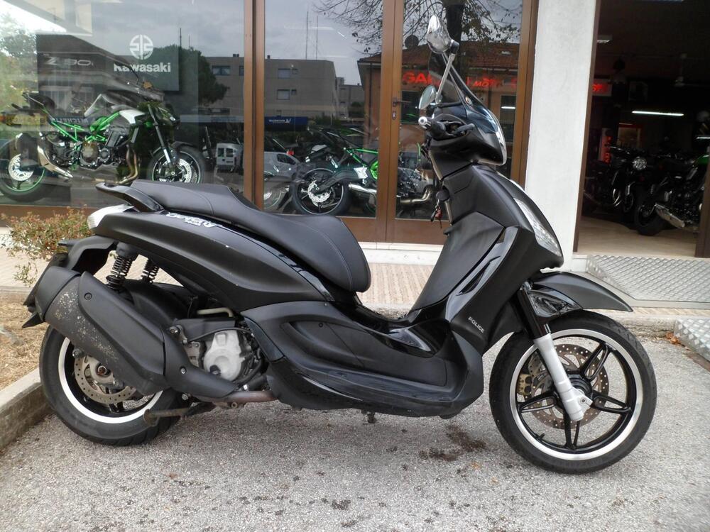 Piaggio Beverly 350 Police ABS-ASR (2018 - 20)