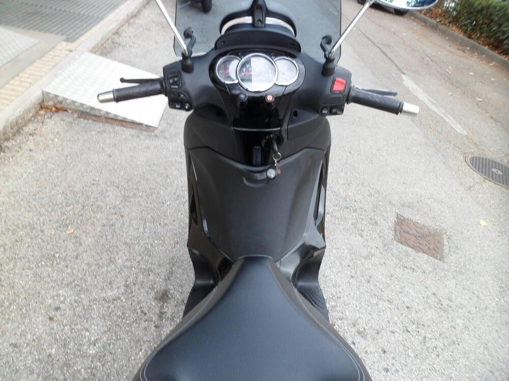 Piaggio Beverly 350 Police ABS-ASR (2018 - 20) (5)