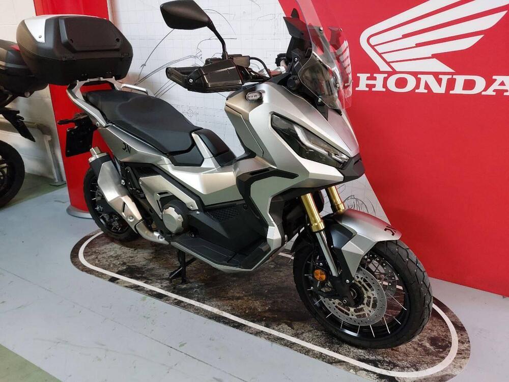 Honda X-ADV 750 DCT (2021 - 24) (2)