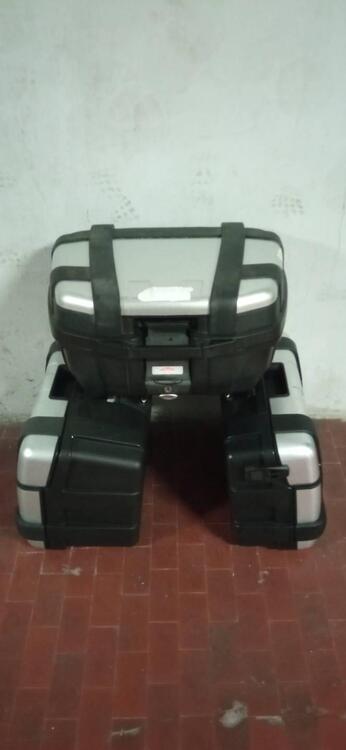 Valige Trekker Givi (3)