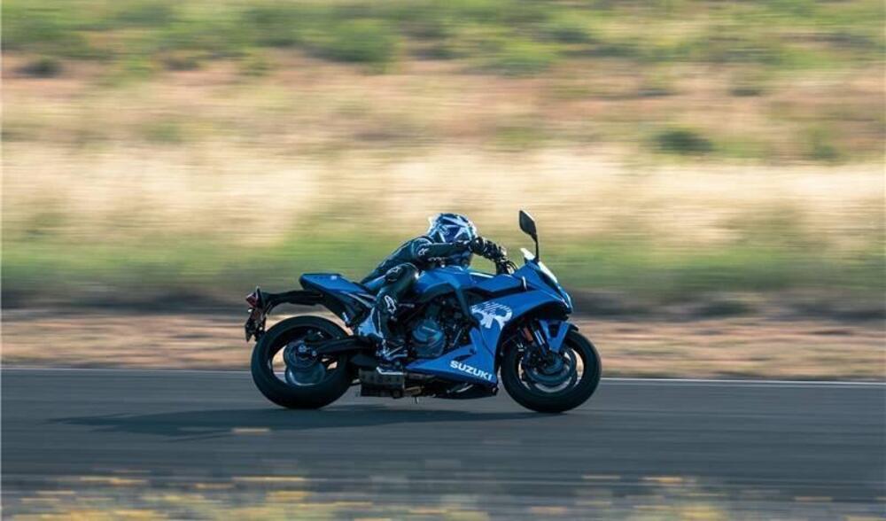 Suzuki GSX-8R EVO (2025)