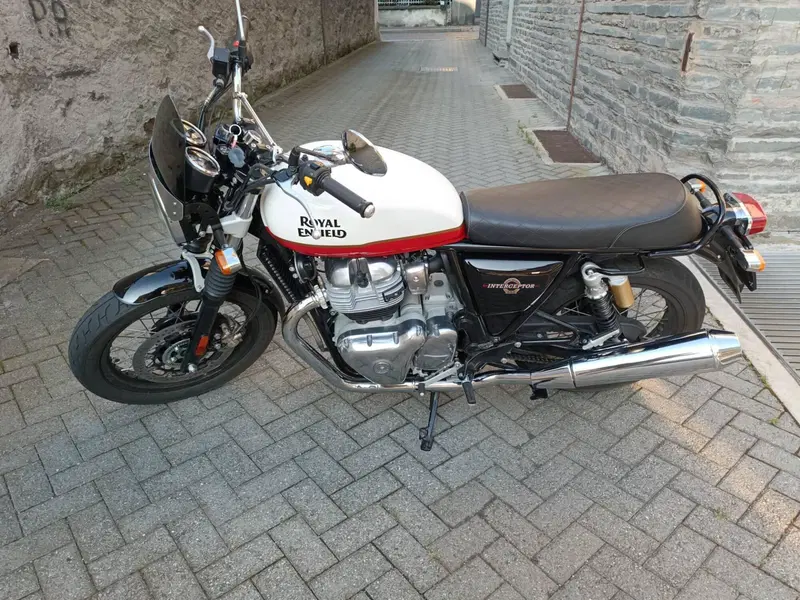 Royal Enfield Interceptor 650 (2021 - 26)