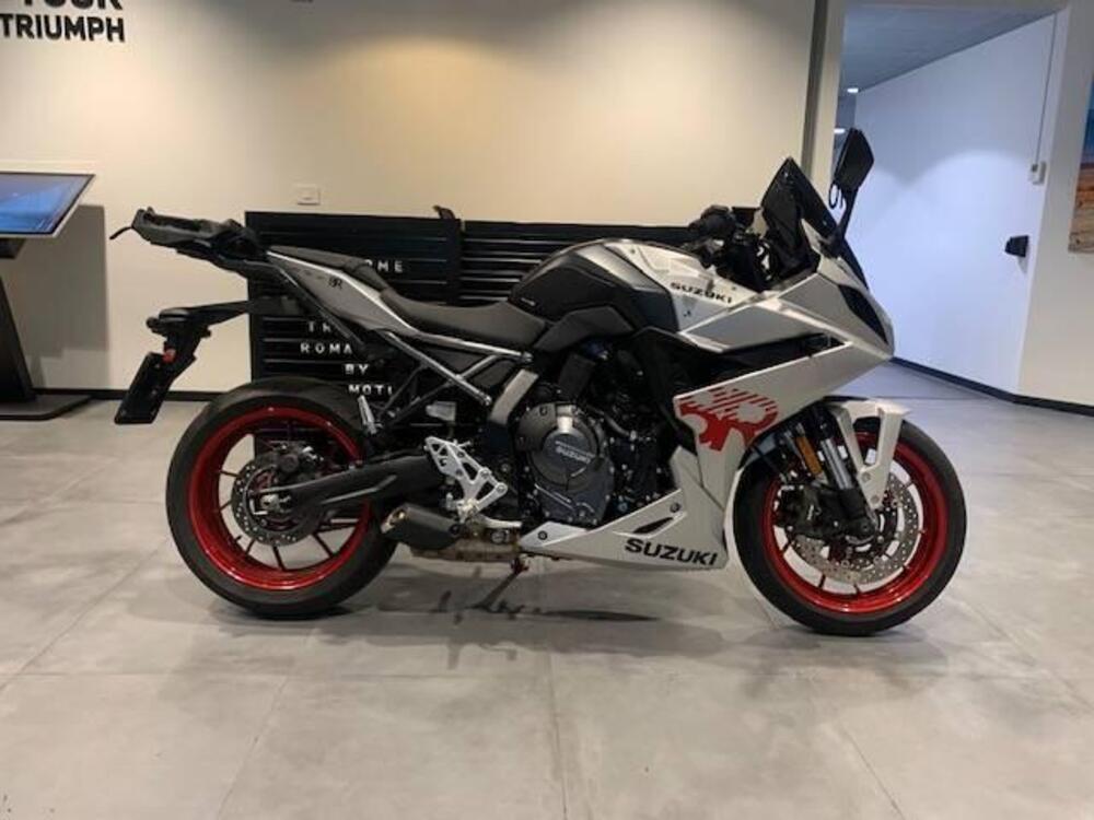 Suzuki GSX-8R (2024 - 25)