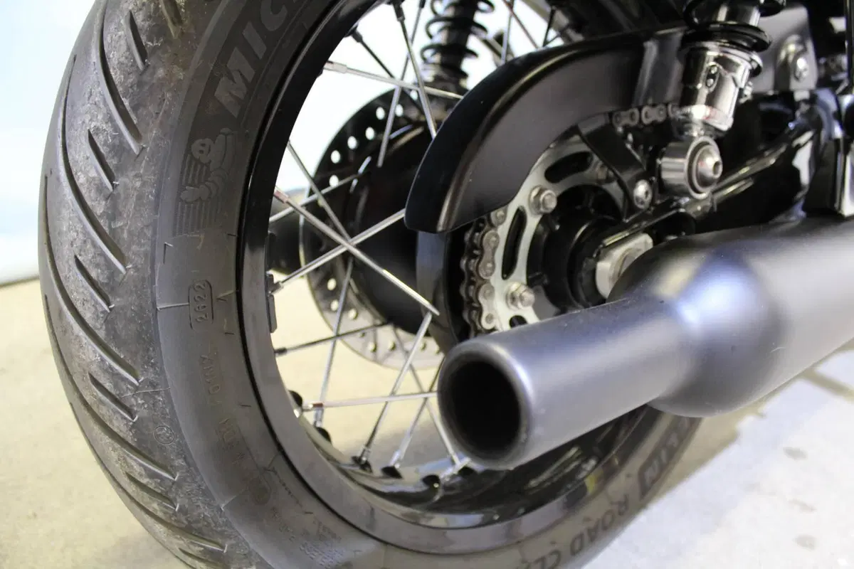 Triumph Bonneville T120 (2021 - 25) (6)