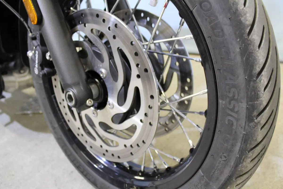 Triumph Bonneville T120 (2021 - 25) (7)