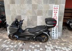 Yamaha T-Max 560 Tech Max (2021) usata