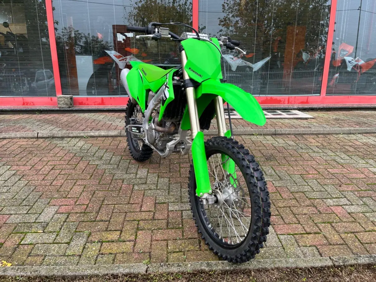 Kawasaki KX250 (2024) (4)