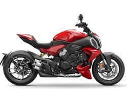 Ducati Diavel V4 (2023 - 25) usata