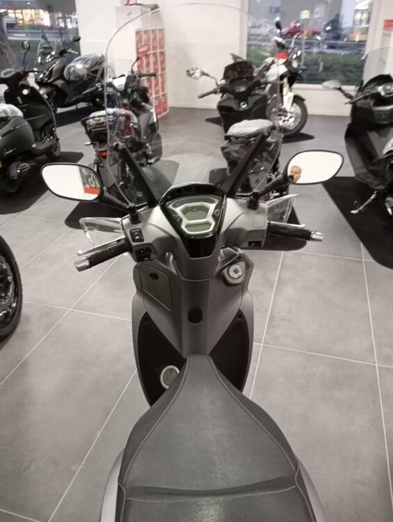 Kymco People 125i S (2021 - 25) (5)