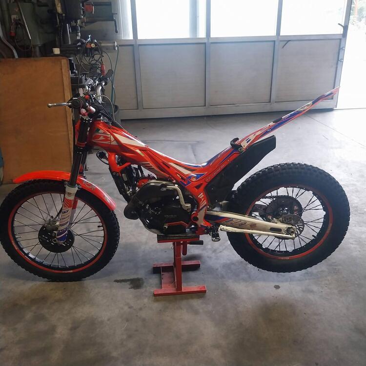 Betamotor Evo 300 2t (2017 - 18) (4)