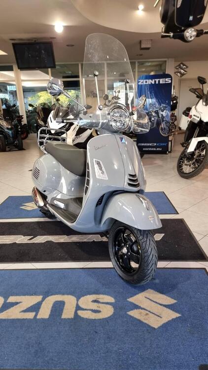 Vespa GTS 300 Supertech Hpe (2021 - 22) (3)