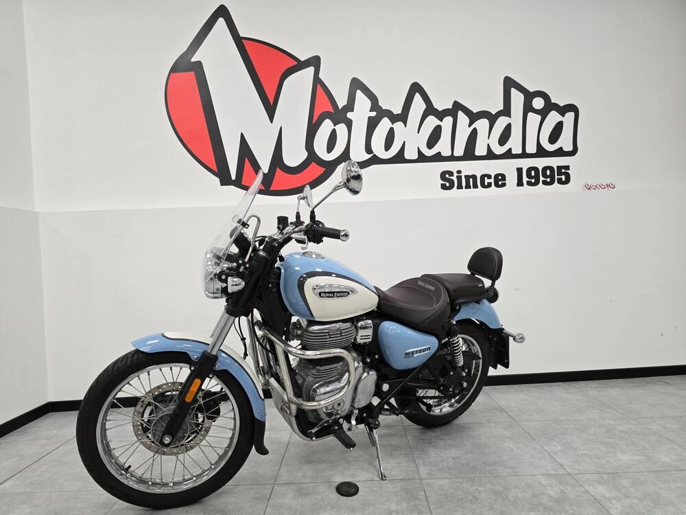 Royal Enfield Meteor 350 Aurora (2024 - 25) (3)