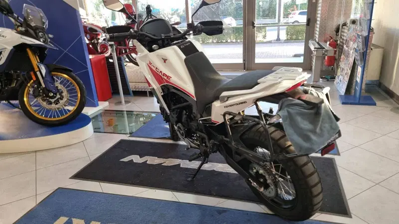 Moto Morini X-Cape 650 (2021 - 26) (10)