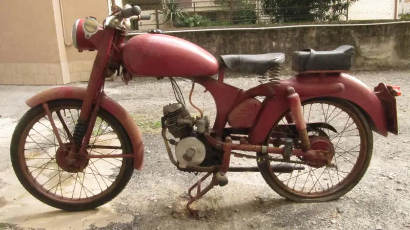Ducati T 65 (2)