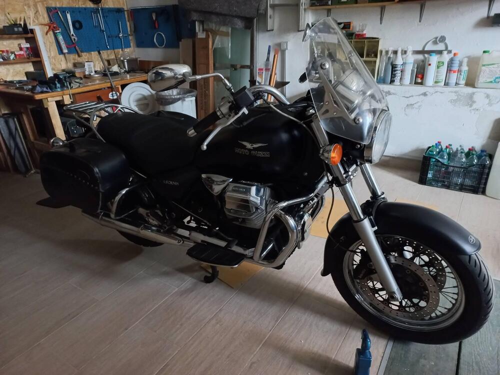 Moto Guzzi California 1100 Aquila Nera (2010 - 11) (2)