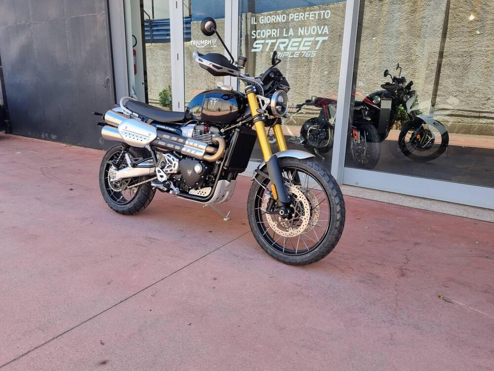 Triumph Scrambler 1200 XE (2024 - 25) (3)