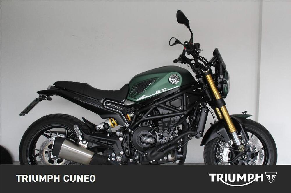 Benelli Leoncino 800 (2022 - 25)