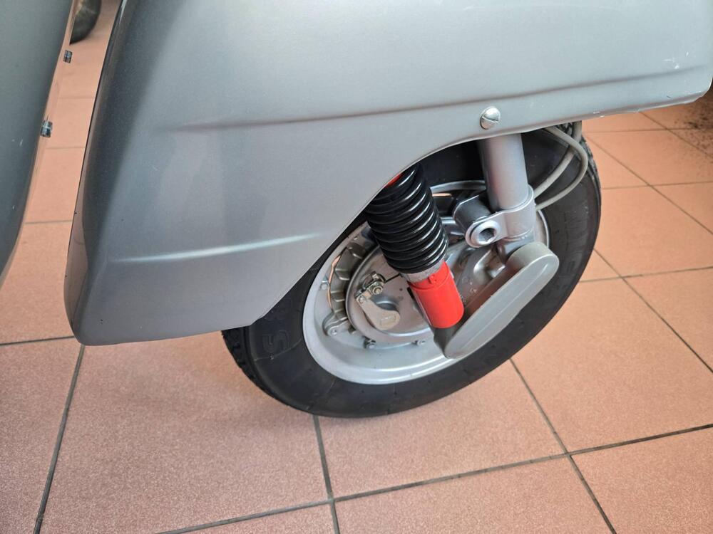 Piaggio Vespa px 200 (5)