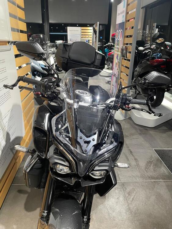 Yamaha MT-10 (2022 - 25) (3)