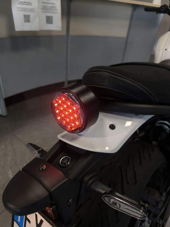 Yamaha XSR 700 (2022 - 25) (4)