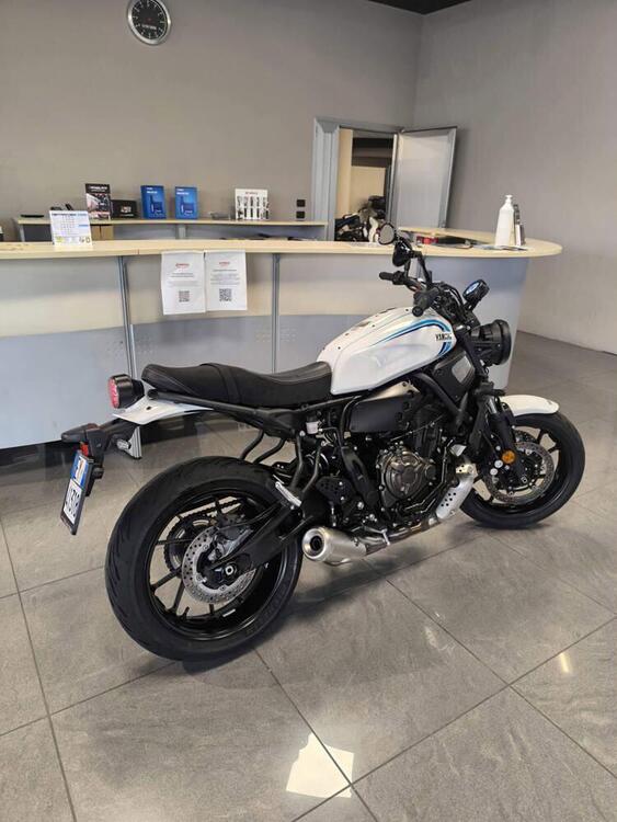 Yamaha XSR 700 (2022 - 25) (3)