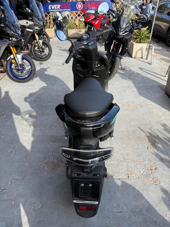 Yamaha Neo's L1e Dual Battery (2023 - 25) (4)