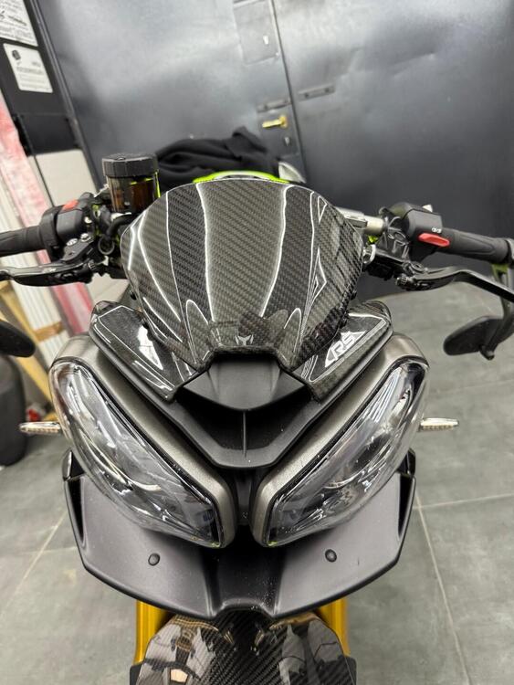 Triumph Street Triple 765 Moto2 Edition (2023 - 24) (4)