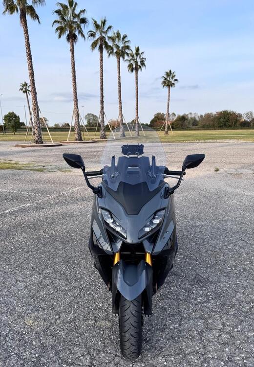 Yamaha T-Max 560 Tech Max (2022 - 24) (5)