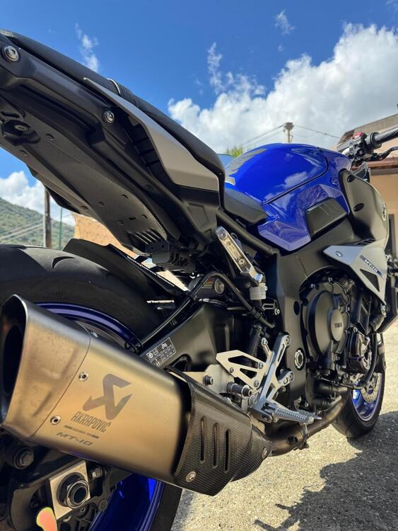 Yamaha MT-10 (2017 - 20) (4)
