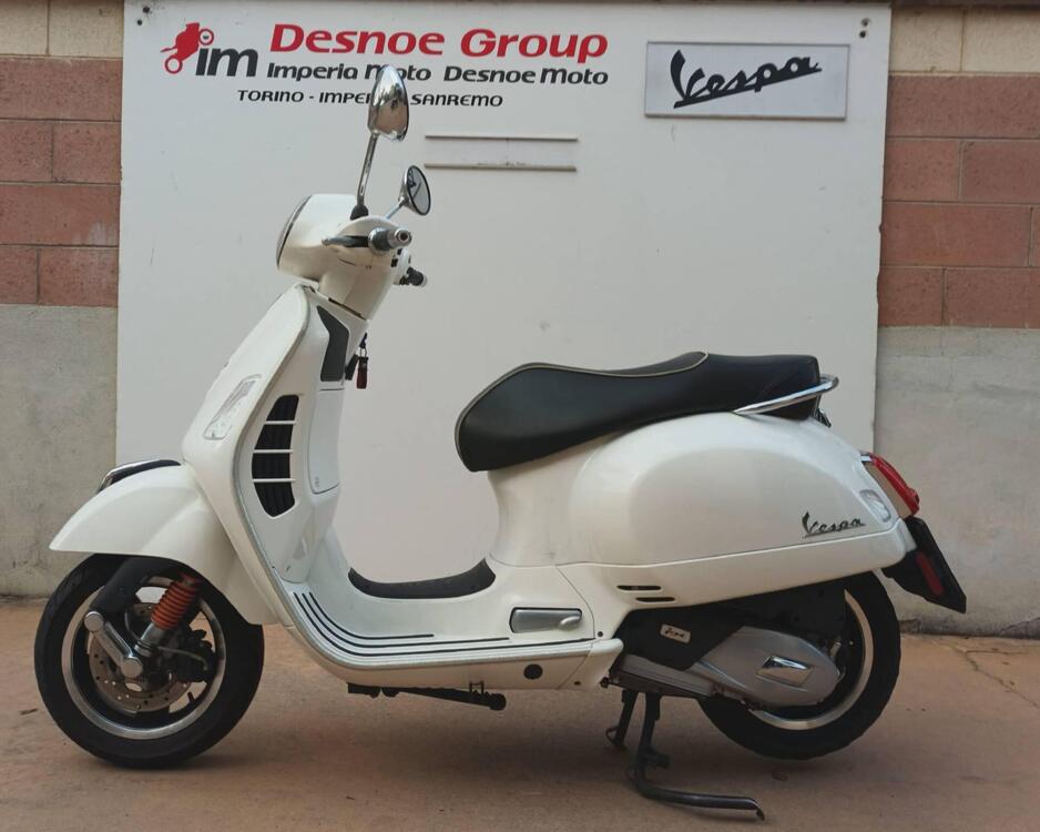 Vespa GTS 150 Super ie (2017 - 19) (3)