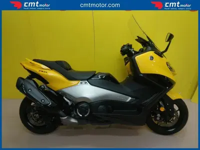 Yamaha T-Max 560 (2022 - 24) usata